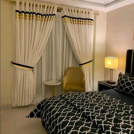 Holiday In Ισλαμαμπάντ Εξωτερικό φωτογραφία
